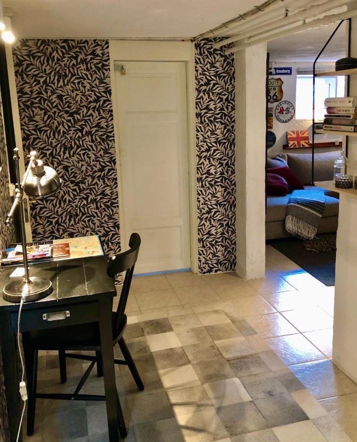Suite Apartment With Garden And All Amenities Malmo Exterior photo