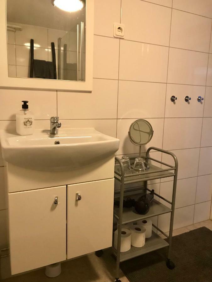 Suite Apartment With Garden And All Amenities Malmo Exterior photo