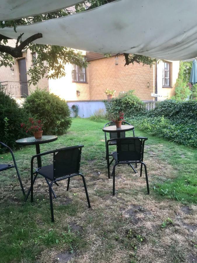 Suite Apartment With Garden And All Amenities Malmo Exterior photo